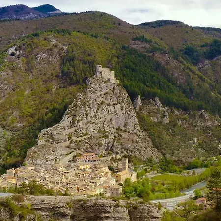 Appartement L'Orbitelle à Entrevaux Extérieur photo