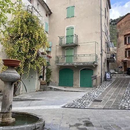 Appartement L'Orbitelle à Entrevaux Extérieur photo